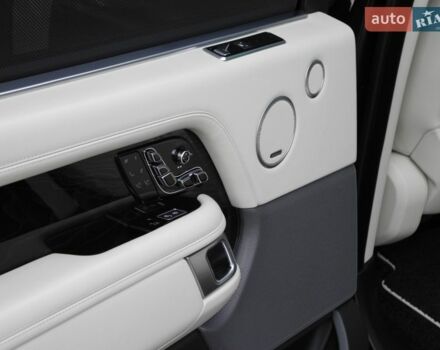 Чорний Ленд Ровер Рендж Ровер, об'ємом двигуна 4.37 л та пробігом 115 тис. км за 112000 $, фото 31 на Automoto.ua