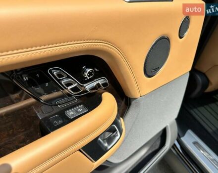 Чорний Ленд Ровер Рендж Ровер, об'ємом двигуна 5 л та пробігом 75 тис. км за 87000 $, фото 10 на Automoto.ua