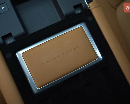 Черный Ленд Ровер Рендж Ровер, объемом двигателя 4.37 л и пробегом 128 тыс. км за 79500 $, фото 70 на Automoto.ua