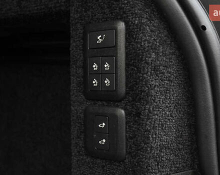 Черный Ленд Ровер Рендж Ровер, объемом двигателя 4.37 л и пробегом 128 тыс. км за 79500 $, фото 77 на Automoto.ua