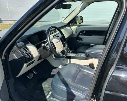 Чорний Ленд Ровер Рендж Ровер, об'ємом двигуна 4.37 л та пробігом 140 тис. км за 77000 $, фото 10 на Automoto.ua