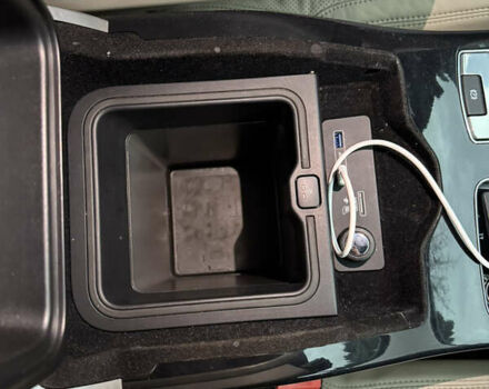 Черный Ленд Ровер Рендж Ровер, объемом двигателя 3 л и пробегом 84 тыс. км за 56000 $, фото 20 на Automoto.ua