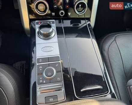 Чорний Ленд Ровер Рендж Ровер, об'ємом двигуна 3 л та пробігом 174 тис. км за 49900 $, фото 29 на Automoto.ua