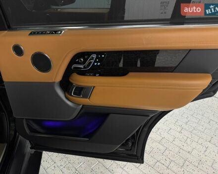 Чорний Ленд Ровер Рендж Ровер, об'ємом двигуна 4.37 л та пробігом 115 тис. км за 88000 $, фото 36 на Automoto.ua