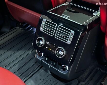 Чорний Ленд Ровер Рендж Ровер, об'ємом двигуна 5 л та пробігом 97 тис. км за 67490 $, фото 21 на Automoto.ua