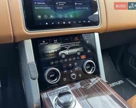 Чорний Ленд Ровер Рендж Ровер, об'ємом двигуна 4.37 л та пробігом 112 тис. км за 65900 $, фото 18 на Automoto.ua