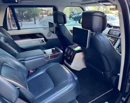 Чорний Ленд Ровер Рендж Ровер, об'ємом двигуна 4.4 л та пробігом 99 тис. км за 76900 $, фото 12 на Automoto.ua