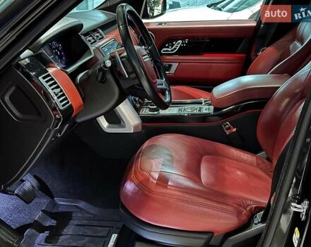 Чорний Ленд Ровер Рендж Ровер, об'ємом двигуна 5 л та пробігом 97 тис. км за 67490 $, фото 11 на Automoto.ua