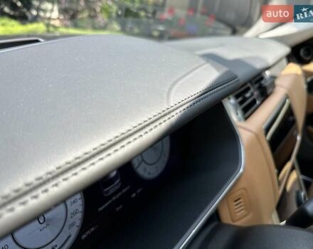 Чорний Ленд Ровер Рендж Ровер, об'ємом двигуна 5 л та пробігом 75 тис. км за 87000 $, фото 24 на Automoto.ua