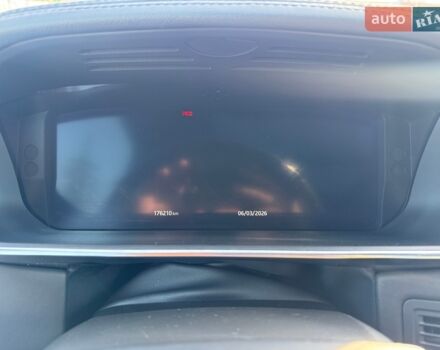 Чорний Ленд Ровер Рендж Ровер, об'ємом двигуна 3 л та пробігом 174 тис. км за 49900 $, фото 35 на Automoto.ua