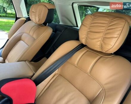 Чорний Ленд Ровер Рендж Ровер, об'ємом двигуна 5 л та пробігом 75 тис. км за 87000 $, фото 13 на Automoto.ua