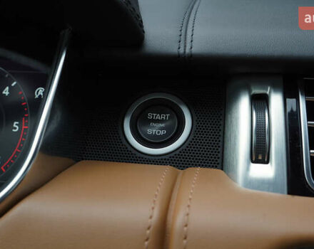 Черный Ленд Ровер Рендж Ровер, объемом двигателя 4.37 л и пробегом 128 тыс. км за 79500 $, фото 37 на Automoto.ua