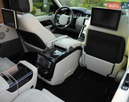 Чорний Ленд Ровер Рендж Ровер, об'ємом двигуна 4.37 л та пробігом 115 тис. км за 112000 $, фото 35 на Automoto.ua