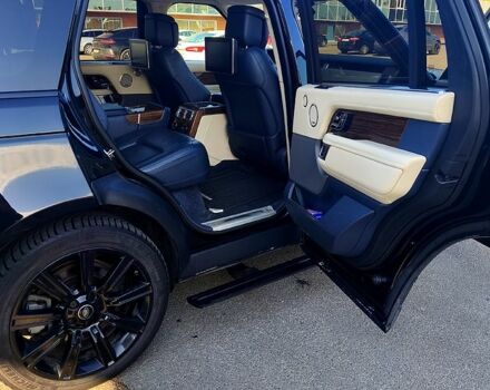 Черный Ленд Ровер Рендж Ровер, объемом двигателя 3 л и пробегом 119 тыс. км за 54000 $, фото 3 на Automoto.ua