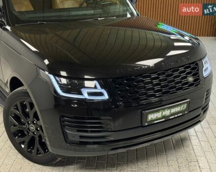 Чорний Ленд Ровер Рендж Ровер, об'ємом двигуна 4.37 л та пробігом 115 тис. км за 88000 $, фото 5 на Automoto.ua