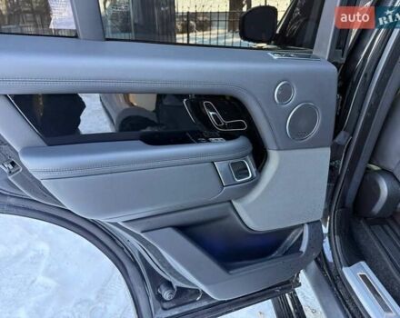 Чорний Ленд Ровер Рендж Ровер, об'ємом двигуна 5 л та пробігом 163 тис. км за 63000 $, фото 26 на Automoto.ua