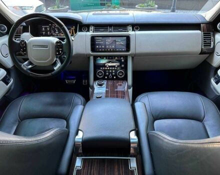 Чорний Ленд Ровер Рендж Ровер, об'ємом двигуна 4.4 л та пробігом 99 тис. км за 76900 $, фото 5 на Automoto.ua