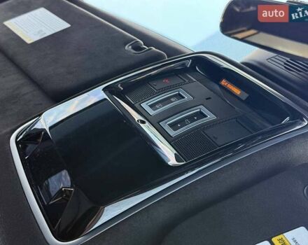 Чорний Ленд Ровер Рендж Ровер, об'ємом двигуна 5 л та пробігом 163 тис. км за 63000 $, фото 51 на Automoto.ua