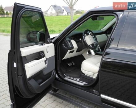 Чорний Ленд Ровер Рендж Ровер, об'ємом двигуна 4.37 л та пробігом 115 тис. км за 112000 $, фото 16 на Automoto.ua