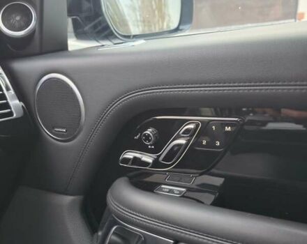 Черный Ленд Ровер Рендж Ровер, объемом двигателя 3 л и пробегом 113 тыс. км за 66000 $, фото 19 на Automoto.ua