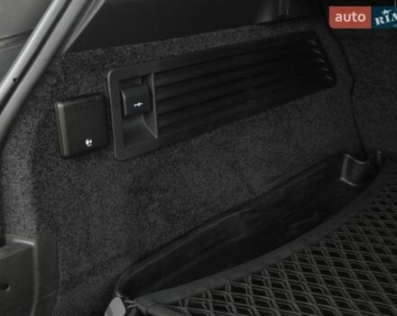 Чорний Ленд Ровер Рендж Ровер, об'ємом двигуна 4.37 л та пробігом 115 тис. км за 112000 $, фото 44 на Automoto.ua