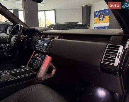 Черный Ленд Ровер Рендж Ровер, объемом двигателя 4.37 л и пробегом 139 тыс. км за 82500 $, фото 57 на Automoto.ua