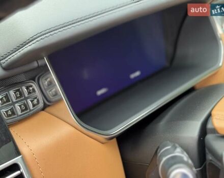 Чорний Ленд Ровер Рендж Ровер, об'ємом двигуна 4.37 л та пробігом 91 тис. км за 84999 $, фото 9 на Automoto.ua