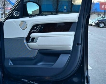 Чорний Ленд Ровер Рендж Ровер, об'ємом двигуна 5 л та пробігом 122 тис. км за 79999 $, фото 44 на Automoto.ua