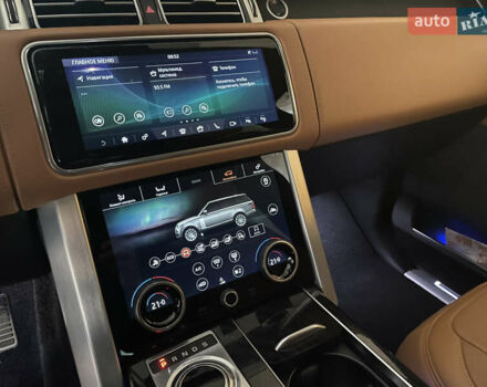 Чорний Ленд Ровер Рендж Ровер, об'ємом двигуна 4.37 л та пробігом 131 тис. км за 81750 $, фото 9 на Automoto.ua