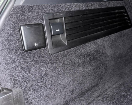 Чорний Ленд Ровер Рендж Ровер, об'ємом двигуна 4.37 л та пробігом 235 тис. км за 91000 $, фото 45 на Automoto.ua