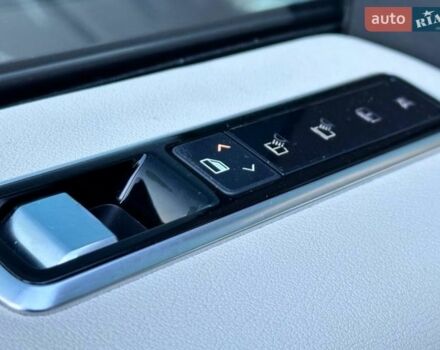 Черный Ленд Ровер Рендж Ровер, объемом двигателя 5 л и пробегом 125 тыс. км за 79900 $, фото 37 на Automoto.ua