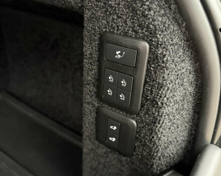 Черный Ленд Ровер Рендж Ровер, объемом двигателя 4.37 л и пробегом 95 тыс. км за 90500 $, фото 44 на Automoto.ua