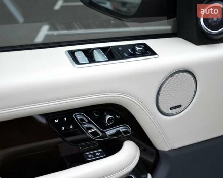 Чорний Ленд Ровер Рендж Ровер, об'ємом двигуна 5 л та пробігом 115 тис. км за 82999 $, фото 27 на Automoto.ua