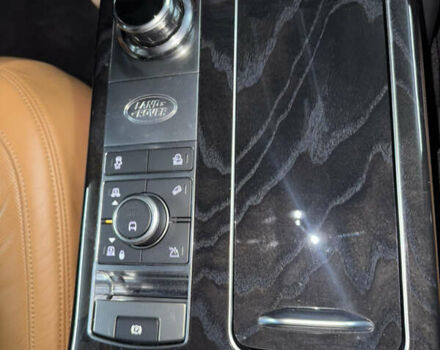 Чорний Ленд Ровер Рендж Ровер, об'ємом двигуна 4.37 л та пробігом 235 тис. км за 91000 $, фото 24 на Automoto.ua