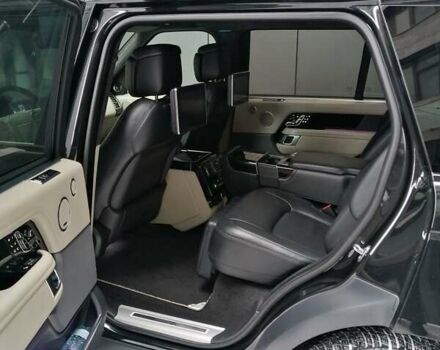 Черный Ленд Ровер Рендж Ровер, объемом двигателя 5 л и пробегом 113 тыс. км за 82000 $, фото 2 на Automoto.ua