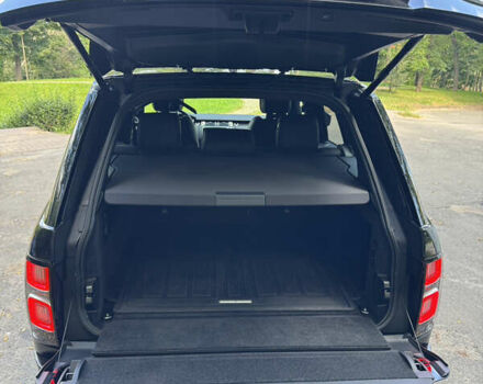 Черный Ленд Ровер Рендж Ровер, объемом двигателя 3 л и пробегом 69 тыс. км за 69000 $, фото 28 на Automoto.ua