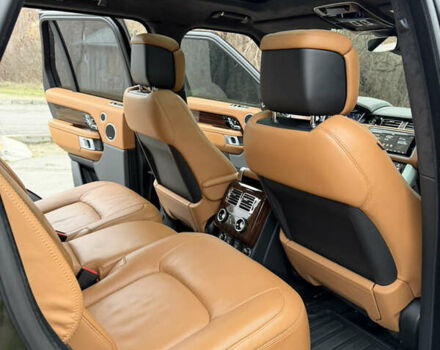 Черный Ленд Ровер Рендж Ровер, объемом двигателя 4.37 л и пробегом 95 тыс. км за 90500 $, фото 45 на Automoto.ua