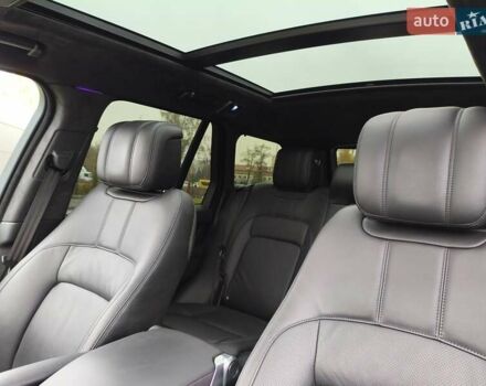 Черный Ленд Ровер Рендж Ровер, объемом двигателя 3 л и пробегом 68 тыс. км за 73947 $, фото 52 на Automoto.ua