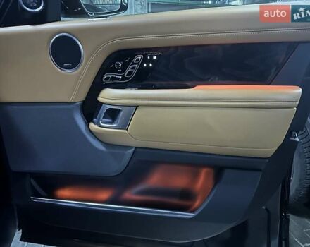 Черный Ленд Ровер Рендж Ровер, объемом двигателя 4.37 л и пробегом 29 тыс. км за 97000 $, фото 31 на Automoto.ua