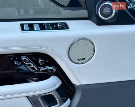 Черный Ленд Ровер Рендж Ровер, объемом двигателя 5 л и пробегом 125 тыс. км за 79900 $, фото 31 на Automoto.ua