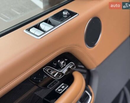 Чорний Ленд Ровер Рендж Ровер, об'ємом двигуна 4.37 л та пробігом 91 тис. км за 84999 $, фото 8 на Automoto.ua