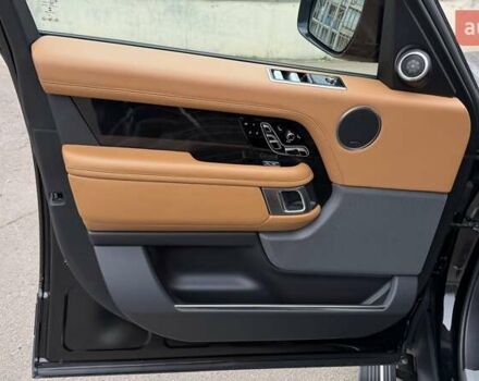 Черный Ленд Ровер Рендж Ровер, объемом двигателя 4.37 л и пробегом 52 тыс. км за 115000 $, фото 9 на Automoto.ua