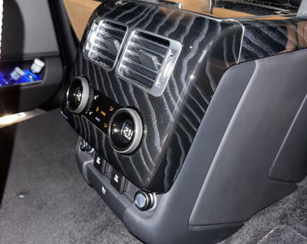 Чорний Ленд Ровер Рендж Ровер, об'ємом двигуна 4.37 л та пробігом 235 тис. км за 91000 $, фото 38 на Automoto.ua