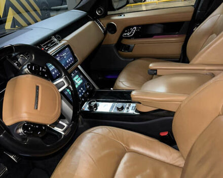 Чорний Ленд Ровер Рендж Ровер, об'ємом двигуна 4.37 л та пробігом 235 тис. км за 91000 $, фото 14 на Automoto.ua