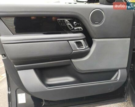 Черный Ленд Ровер Рендж Ровер, объемом двигателя 3 л и пробегом 68 тыс. км за 73947 $, фото 54 на Automoto.ua