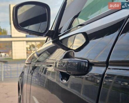 Чорний Ленд Ровер Рендж Ровер, об'ємом двигуна 4.4 л та пробігом 202 тис. км за 68900 $, фото 35 на Automoto.ua