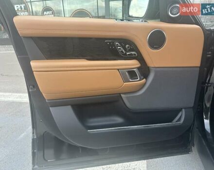 Черный Ленд Ровер Рендж Ровер, объемом двигателя 4.37 л и пробегом 29 тыс. км за 97000 $, фото 16 на Automoto.ua