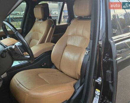 Чорний Ленд Ровер Рендж Ровер, об'ємом двигуна 4.4 л та пробігом 202 тис. км за 68900 $, фото 8 на Automoto.ua