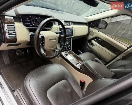 Чорний Ленд Ровер Рендж Ровер, об'ємом двигуна 3 л та пробігом 100 тис. км за 63000 $, фото 13 на Automoto.ua
