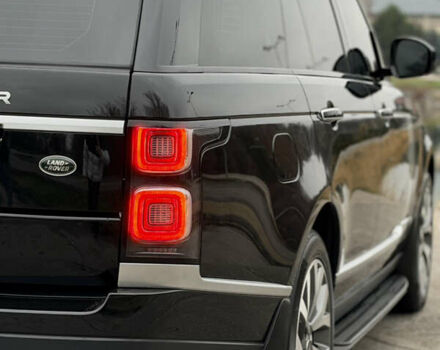 Черный Ленд Ровер Рендж Ровер, объемом двигателя 4.37 л и пробегом 95 тыс. км за 90500 $, фото 21 на Automoto.ua